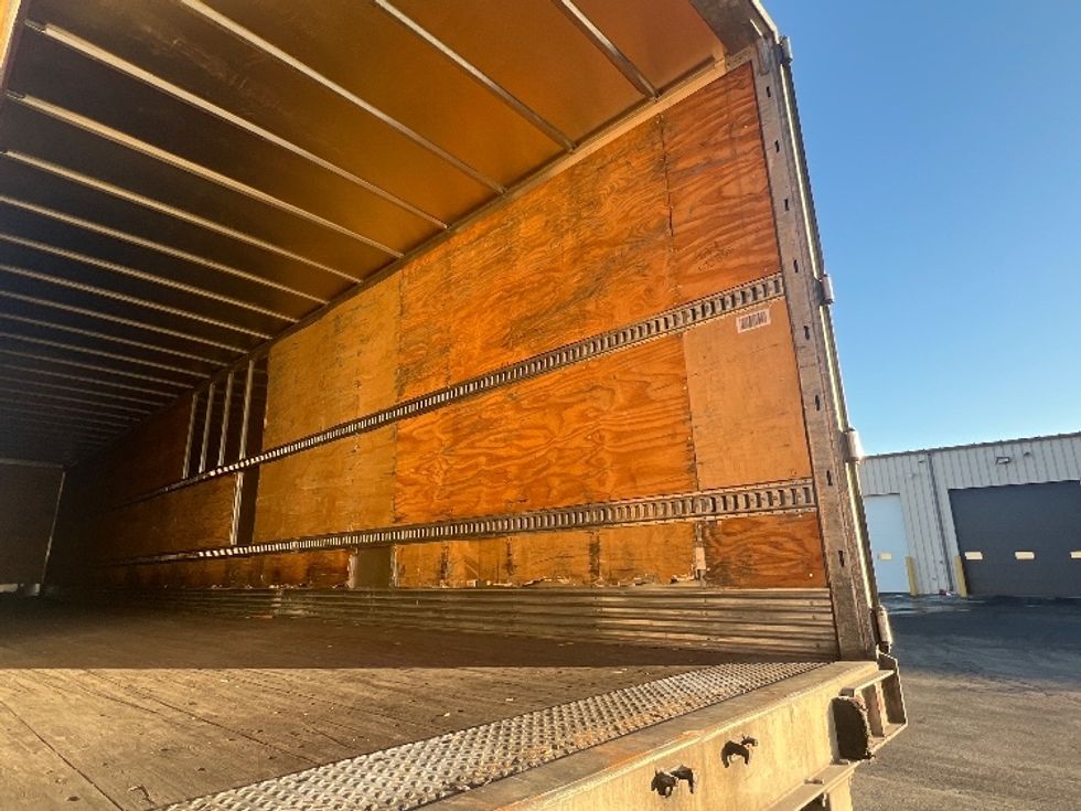 Dry Van Trailer-Semi Trailers-Hyundai-2014-Trailer-Sturtevant-WI-319,295\n\t\tmiles-$ 13,750 - Image 9