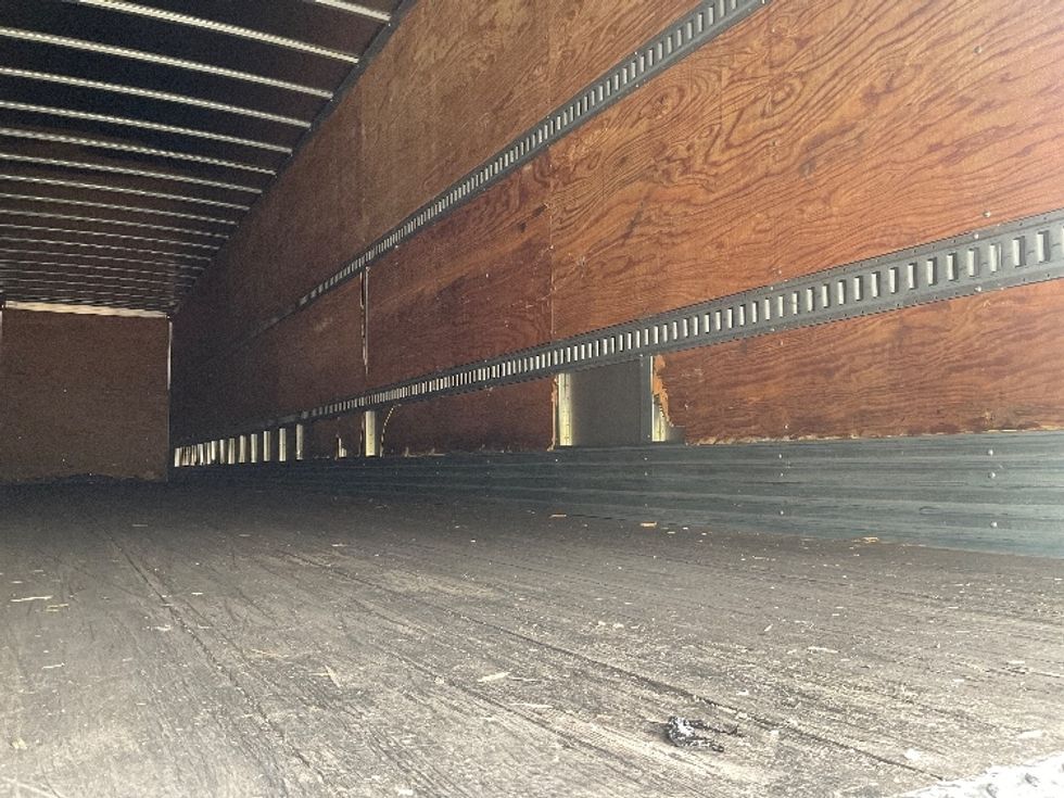 Dry Van Trailer-Semi Trailers-Hyundai-2014-Trailer-Torrance-CA-106,500\n\t\tmiles-$ 14,500 - Image 10