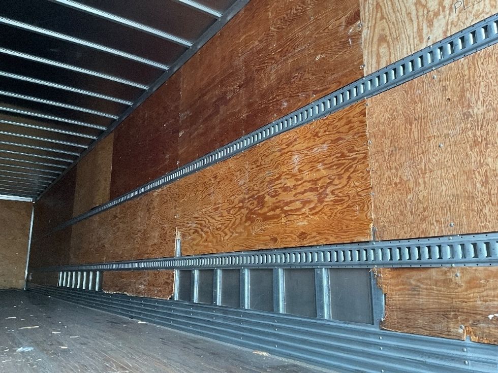 Dry Van Trailer-Semi Trailers-Hyundai-2014-Trailer-Torrance-CA-211,547\n\t\tmiles-$ 15,500 - Image 9