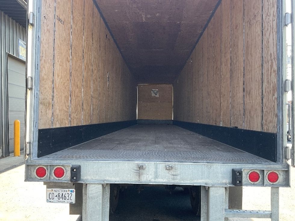 Dry Van Trailer-Semi Trailers-Hyundai-2015-Trailer-Albany-NY-383,933\n\t\tmiles-$ 13,500 - Image 7