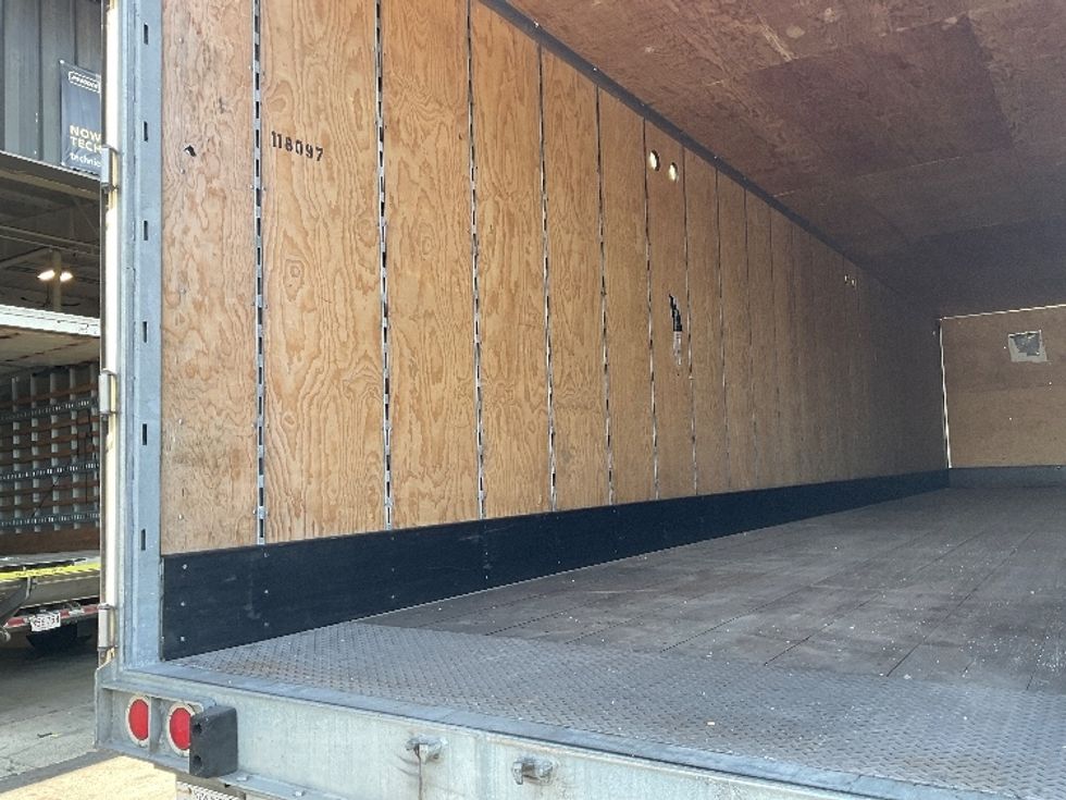 Dry Van Trailer-Semi Trailers-Hyundai-2015-Trailer-Albany-NY-383,933\n\t\tmiles-$ 13,500 - Image 8