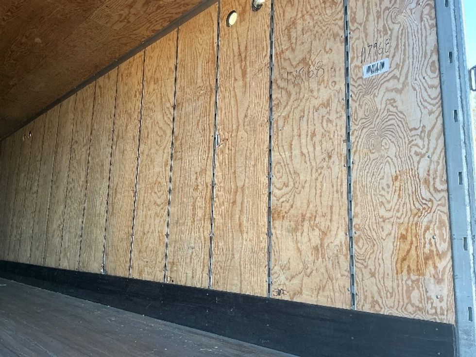 Dry Van Trailer-Semi Trailers-Hyundai-2015-Trailer-Atlanta-GA-281,933\n\t\tmiles-$ 15,000 - Image 11