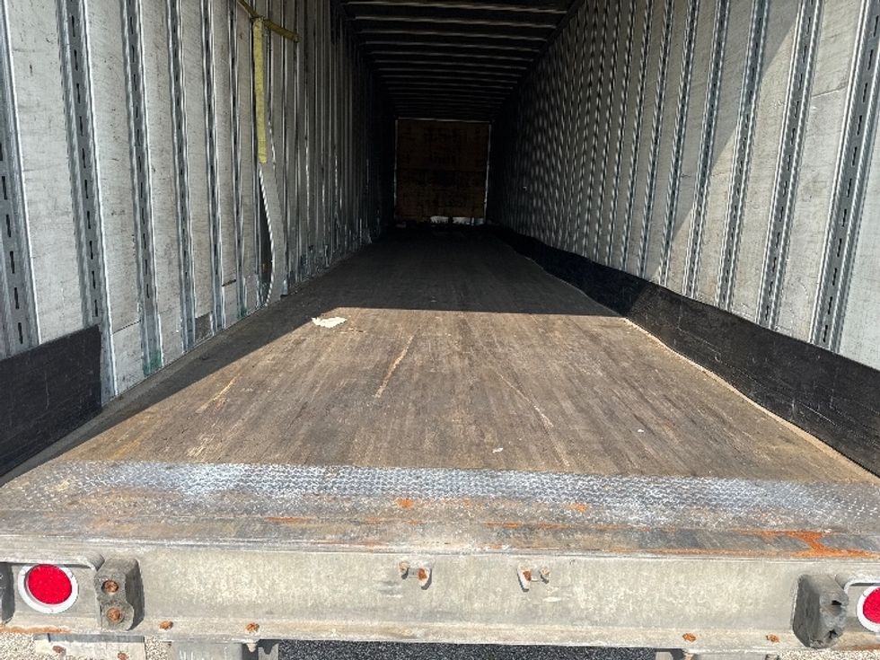 Dry Van Trailer-Semi Trailers-Hyundai-2015-Trailer-Byron Center-MI-0\n\t\tmiles-$ 11,750 - Image 7