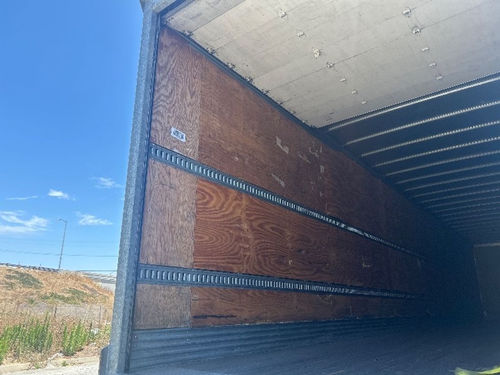 Dry Van Trailer-Semi Trailers-Hyundai-2015-Trailer-Carson-CA-221,778\n\t\tmiles-$ 16,500 - Image 9