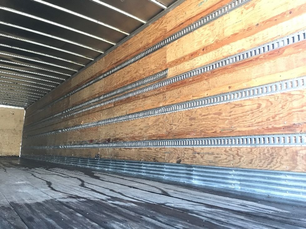 Dry Van Trailer-Semi Trailers-Hyundai-2015-Trailer-Chester-VA-404,716\n\t\tmiles-$ 15,500 - Image 10