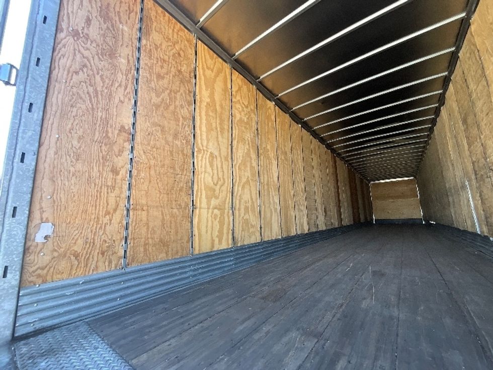 Dry Van Trailer-Semi Trailers-Hyundai-2015-Trailer-Clackamas-OR-366,605\n\t\tmiles-$ 15,500 - Image 8