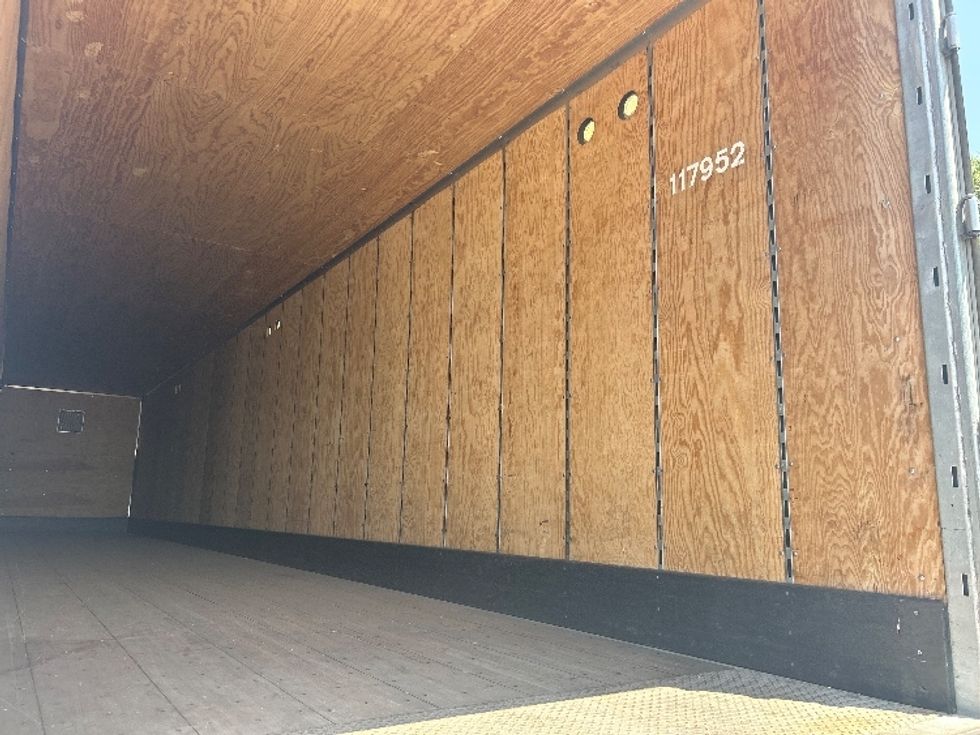 Dry Van Trailer-Semi Trailers-Hyundai-2015-Trailer-Harrisburg-PA-168,950\n\t\tmiles-$ 14,500 - Image 10