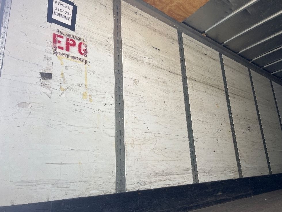 Dry Van Trailer-Semi Trailers-Hyundai-2015-Trailer-Lansing-MI-159,497\n\t\tmiles-$ 15,000 - Image 8