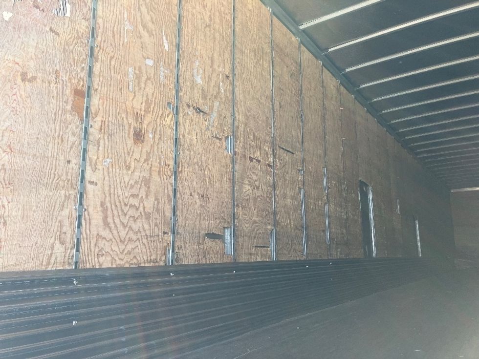 Dry Van Trailer-Semi Trailers-Hyundai-2015-Trailer-Madison-AL-190,520\n\t\tmiles-$ 15,500 - Image 8