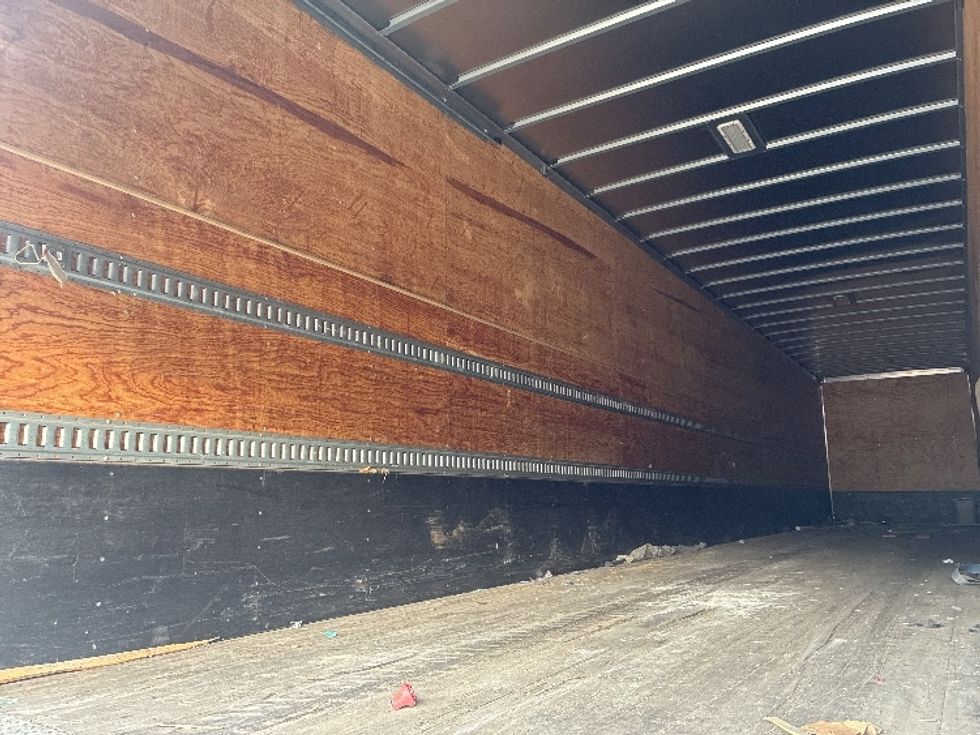 Dry Van Trailer-Semi Trailers-Hyundai-2015-Trailer-Martinsville-VA-188,750\n\t\tmiles-$ 15,500 - Image 8