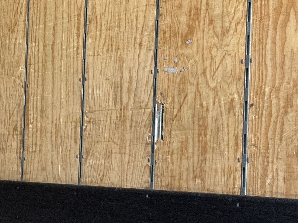 Dry Van Trailer-Semi Trailers-Hyundai-2015-Trailer-Mcdonough-GA-125,824\n\t\tmiles-$ 15,250 - Image 15