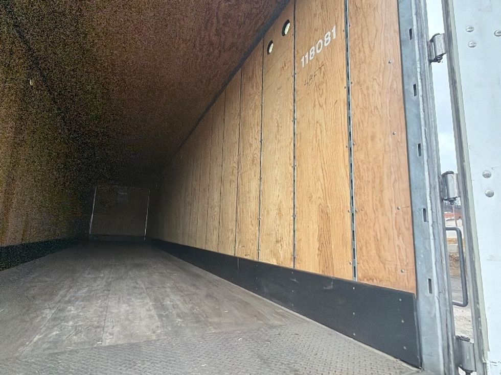 Dry Van Trailer-Semi Trailers-Hyundai-2015-Trailer-Morgantown-WV-211,530\n\t\tmiles-$ 13,750 - Image 10