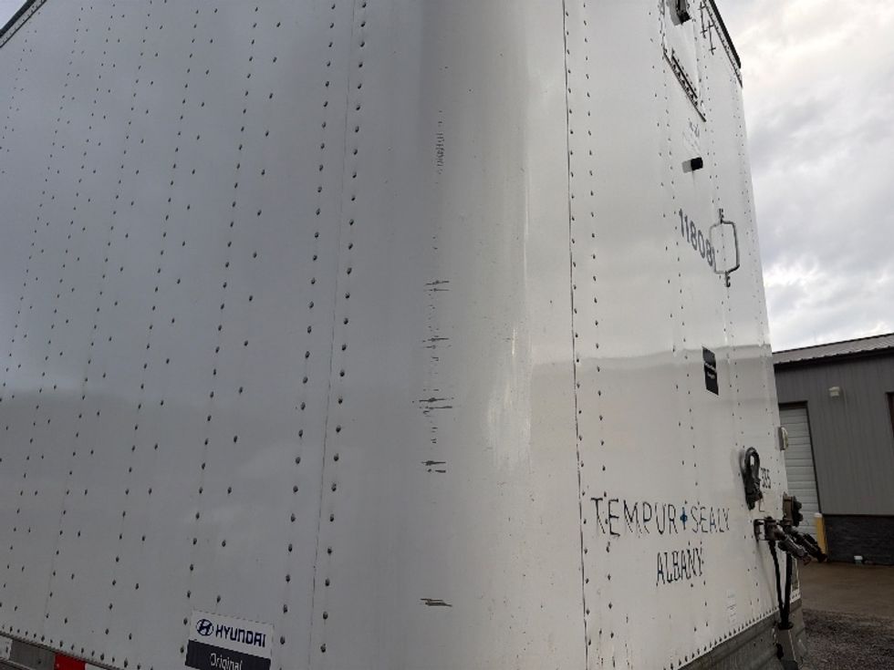Dry Van Trailer-Semi Trailers-Hyundai-2015-Trailer-Morgantown-WV-211,530\n\t\tmiles-$ 13,750 - Image 13