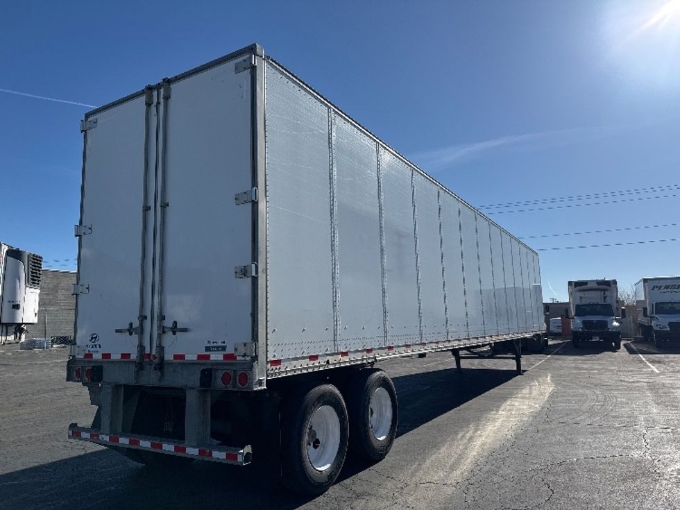 Dry Van Trailer-Semi Trailers-Hyundai-2015-Trailer-Ogden-UT-211,570\n\t\tmiles-$ 15,500 - Image 4