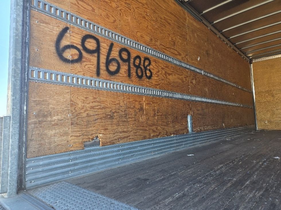 Dry Van Trailer-Semi Trailers-Hyundai-2015-Trailer-Sacramento-CA-163,338\n\t\tmiles-$ 12,250 - Image 9