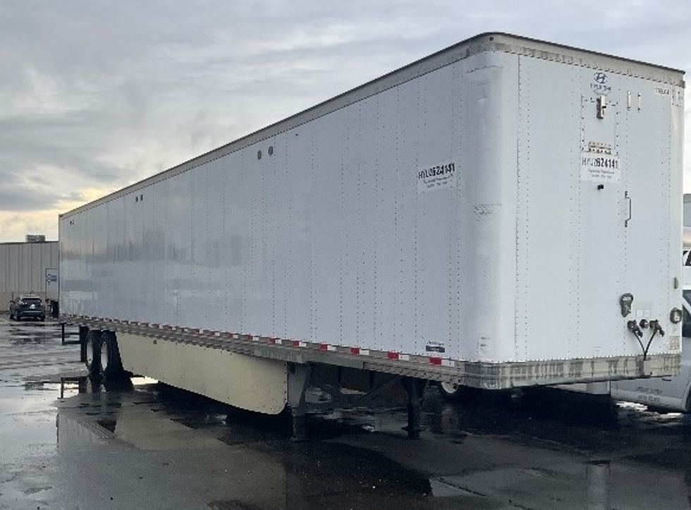 Dry Van Trailer-Semi Trailers-Hyundai-2015-Trailer-Tulsa-OK-194,873\n\t\tmiles-$ 15,000 - Image 1