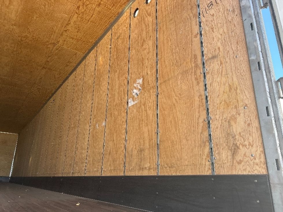 Dry Van Trailer-Semi Trailers-Hyundai-2015-Trailer-West Sacramento-CA-108,797\n\t\tmiles-$ 14,000 - Image 10