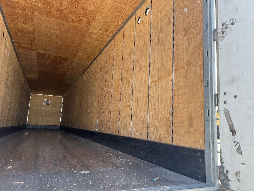 Dry Van Trailer-Semi Trailers-Hyundai-2015-Trailer-West Sacramento-CA-118,032\n\t\tmiles-$ 15,000 - Image 9