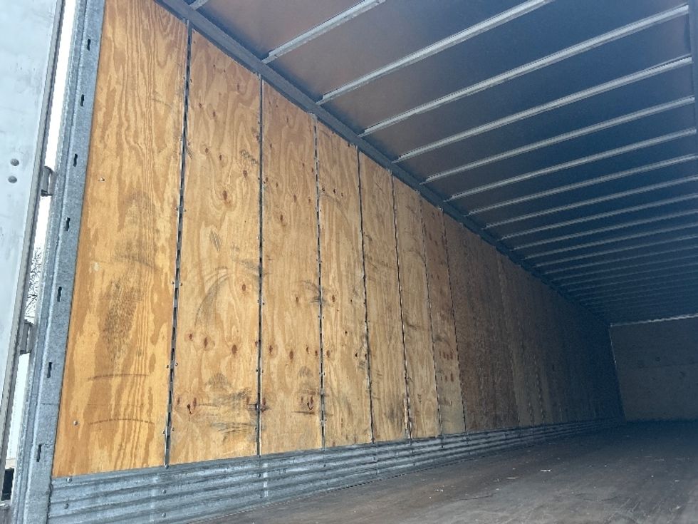 Dry Van Trailer-Semi Trailers-Hyundai-2015-Trailer-York-PA-205,361\n\t\tmiles-$ 15,000 - Image 8