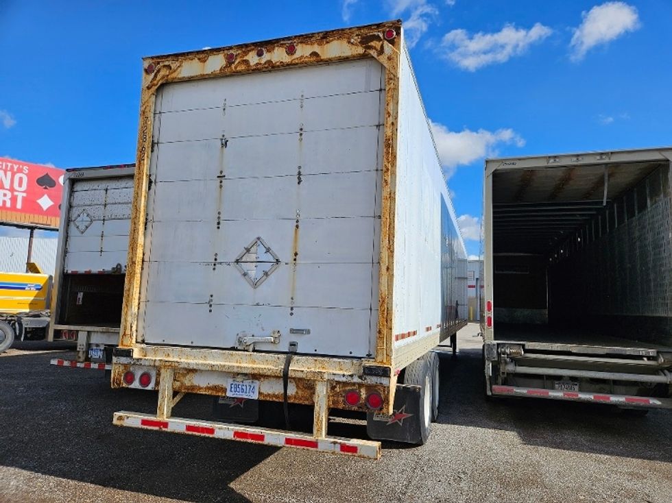 Your Next Used 1998 Manac Trailer, 72862, Is For Sale And Ready For You