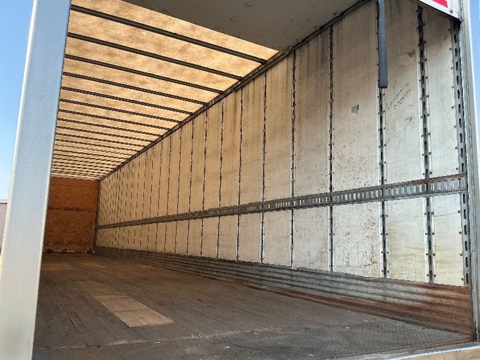 Dry Van Trailer-Semi Trailers-Stoughton-2014-Trailer-Sturtevant-WI-488,350\n\t\tmiles-$ 13,000 - Image 9