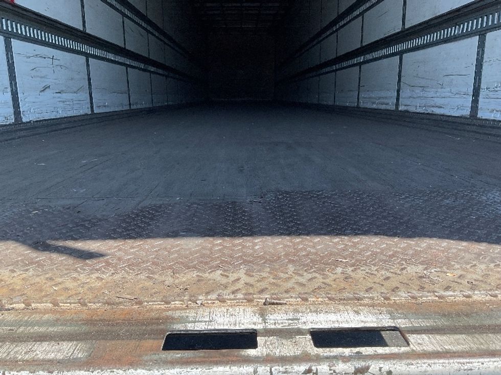 Dry Van Trailer-Semi Trailers-Stoughton-2015-Trailer-West Sacramento-CA-316,891\n\t\tmiles-$ 15,500 - Image 8