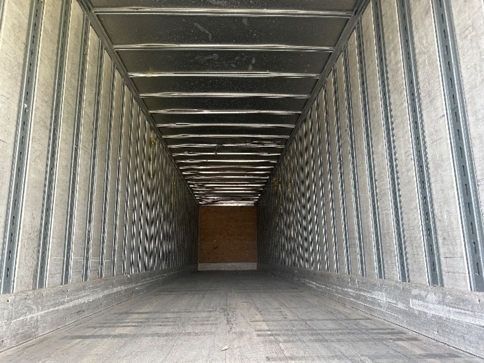 Dry Van Trailer-Semi Trailers-Trailmobile-2007-Trailer-West Sacramento-CA-320,424\n\t\tmiles-$ 8,750 - Image 11