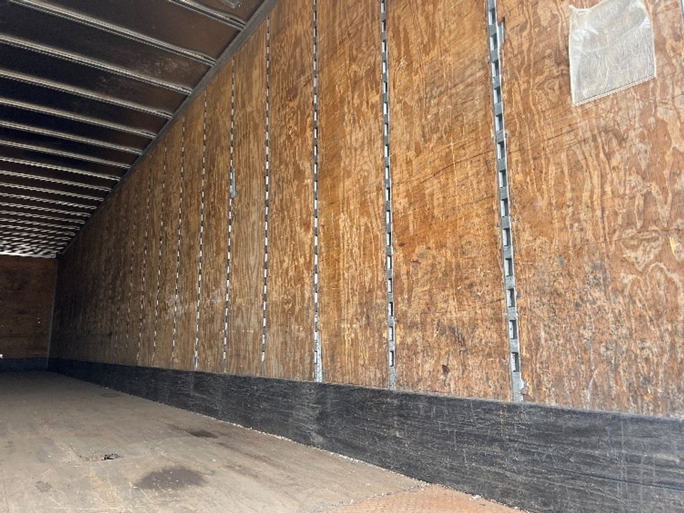 Dry Van Trailer-Semi Trailers-Trailmobile-2009-Trailer-Rochester-NY-79,487\n\t\tmiles-$ 8,500 - Image 10