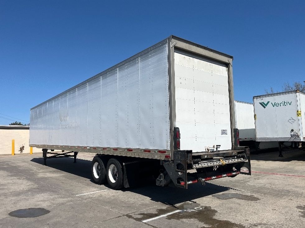 Dry Van Trailer-Semi Trailers-Utility-2010-Trailer-Carrollton-TX-1,039,497\n\t\tmiles-$ 11,000 - Image 3