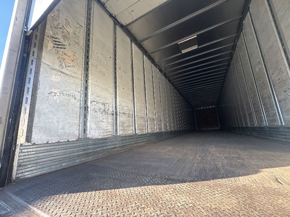 Dry Van Trailer-Semi Trailers-Utility-2010-Trailer-Carrollton-TX-1,039,497\n\t\tmiles-$ 11,000 - Image 9