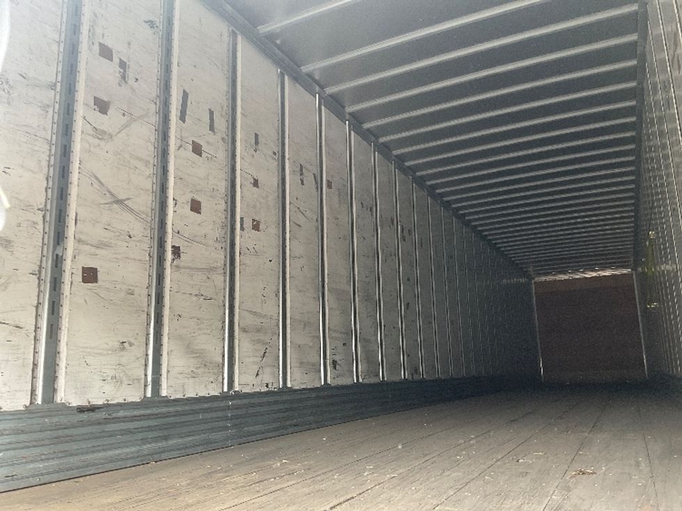 Dry Van Trailer-Semi Trailers-Utility-2011-Trailer-East Chicago-IN-418,322\n\t\tmiles-$ 9,250 - Image 8