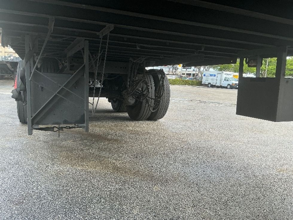 Dry Van Trailer-Semi Trailers-Utility-2011-Trailer-Riviera Beach-FL-292,220\n\t\tmiles-$ 9,000 - Image 5