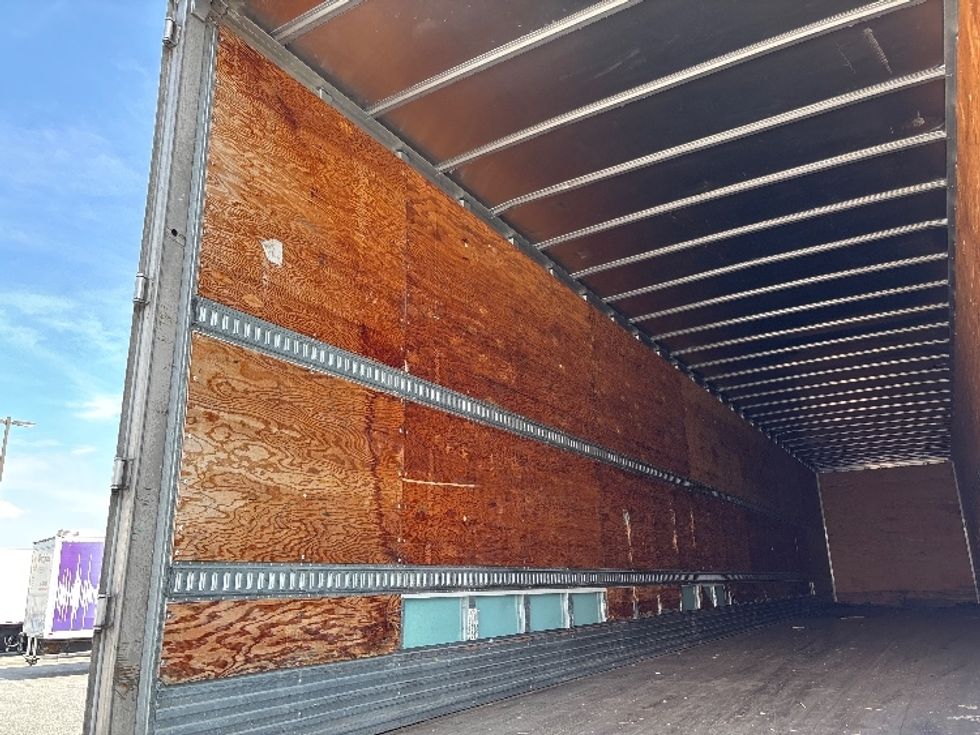 Dry Van Trailer-Semi Trailers-Utility-2012-Trailer-Greensboro-NC-311,107\n\t\tmiles-$ 12,500 - Image 8
