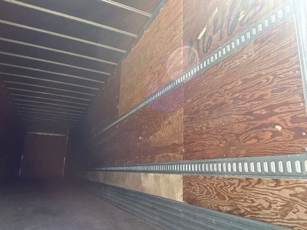 Dry Van Trailer-Semi Trailers-Utility-2012-Trailer-Pennsauken-NJ-561,513\n\t\tmiles-$ 10,250 - Image 10