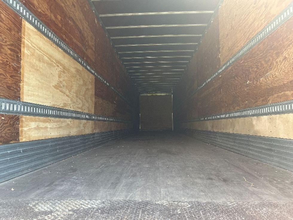 Dry Van Trailer-Semi Trailers-Utility-2012-Trailer-Pennsauken-NJ-561,513\n\t\tmiles-$ 10,250 - Image 8