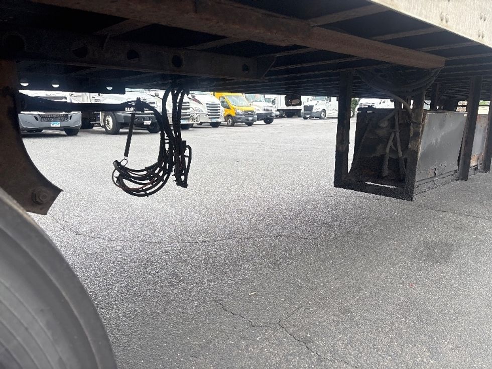 Dry Van Trailer-Semi Trailers-Utility-2012-Trailer-Springfield-MA-886,857\n\t\tmiles-$ 13,500 - Image 5