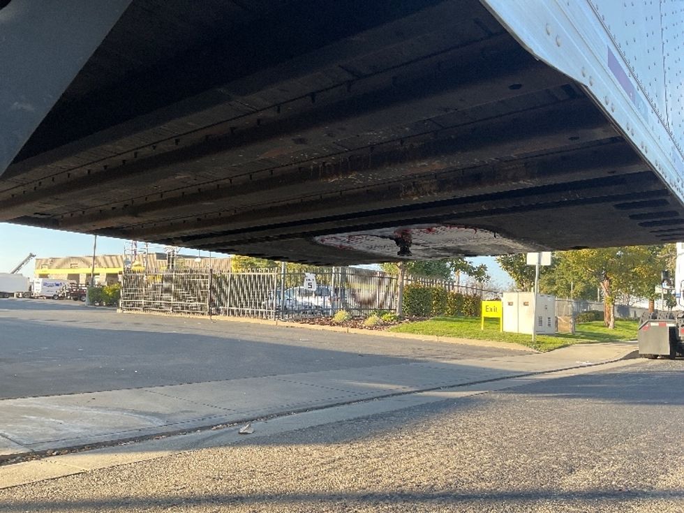 Dry Van Trailer-Semi Trailers-Utility-2012-Trailer-West Sacramento-CA-431,660\n\t\tmiles-$ 15,250 - Image 12