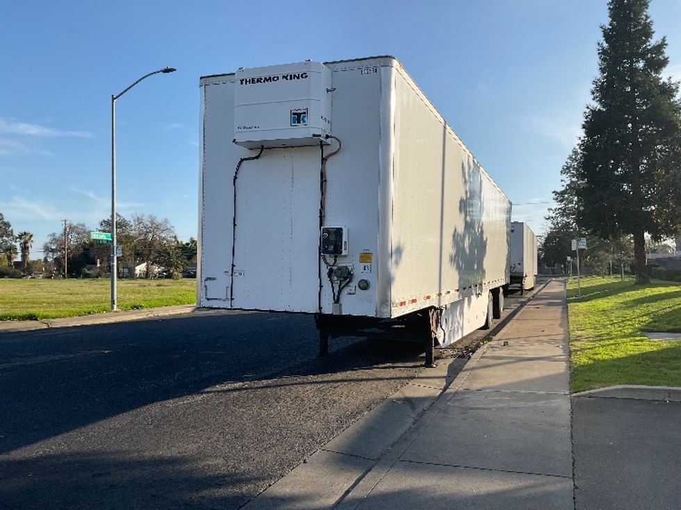 Dry Van Trailer-Semi Trailers-Utility-2012-Trailer-West Sacramento-CA-431,660\n\t\tmiles-$ 15,250 - Image 2