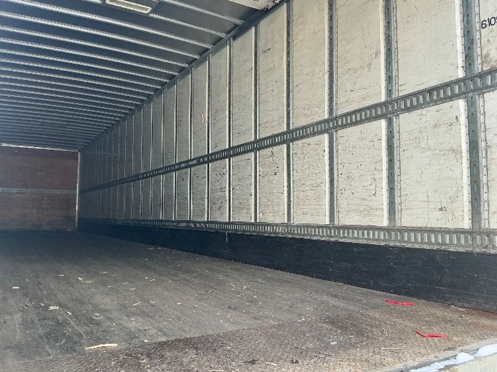 Dry Van Trailer-Semi Trailers-Utility-2012-Trailer-Wilkes Barre-PA-397,521\n\t\tmiles-$ 13,500 - Image 10