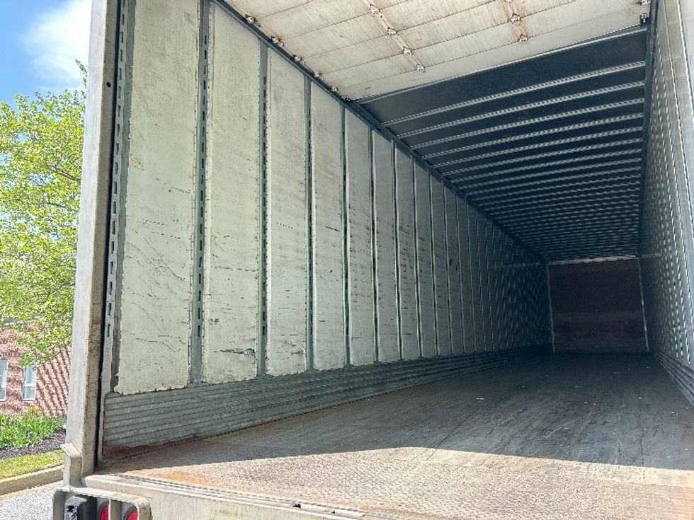 Dry Van Trailer-Semi Trailers-Utility-2013-Trailer-Belcamp-MD-443,519\n\t\tmiles-$ 15,000 - Image 8