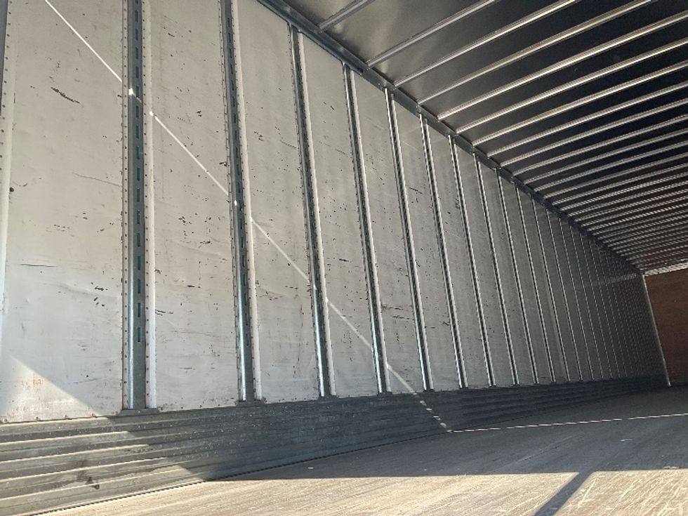 Dry Van Trailer-Semi Trailers-Utility-2013-Trailer-Buffalo-NY-217,423\n\t\tmiles-$ 14,750 - Image 9