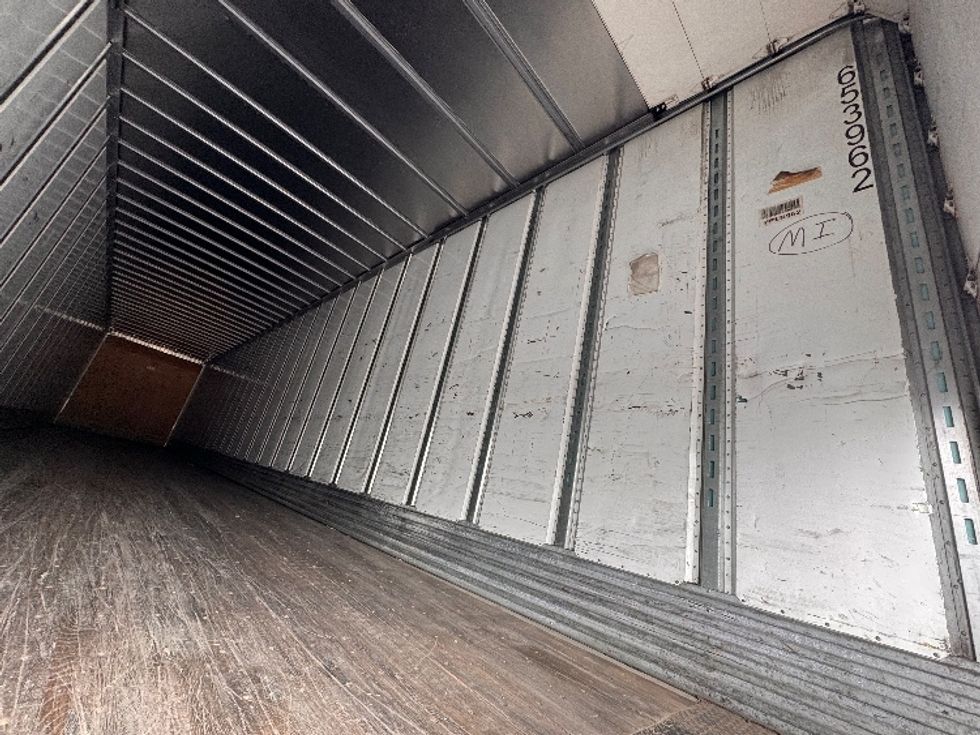Dry Van Trailer-Semi Trailers-Utility-2013-Trailer-Canton-OH-700,001\n\t\tmiles-$ 14,000 - Image 8