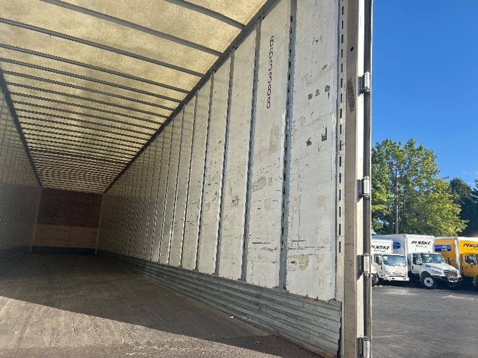 Dry Van Trailer-Semi Trailers-Utility-2013-Trailer-Charlotte-NC-206,056\n\t\tmiles-$ 13,500 - Image 10
