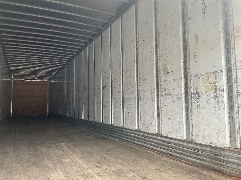 Dry Van Trailer-Semi Trailers-Utility-2013-Trailer-Chicopee-MA-325,075\n\t\tmiles-$ 13,000 - Image 10