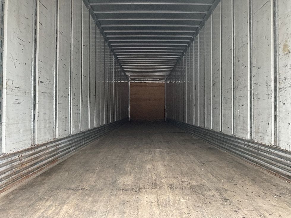 Dry Van Trailer-Semi Trailers-Utility-2013-Trailer-Chicopee-MA-325,075\n\t\tmiles-$ 13,000 - Image 8