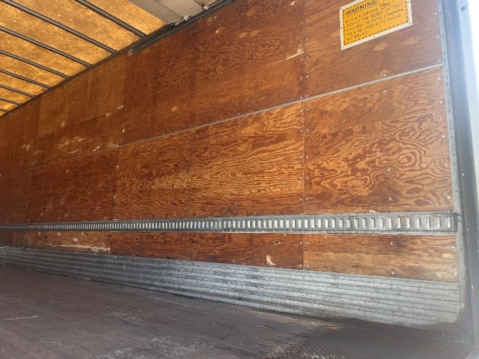 Dry Van Trailer-Semi Trailers-Utility-2013-Trailer-Fort Wayne-IN-189,660\n\t\tmiles-$ 13,250 - Image 9