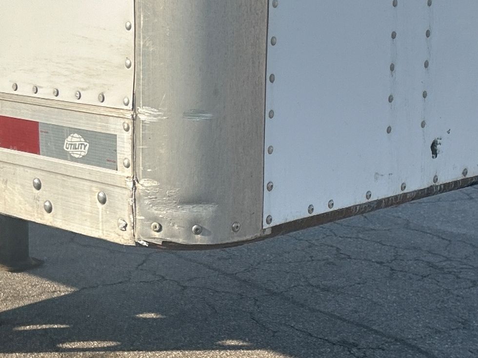 Dry Van Trailer-Semi Trailers-Utility-2013-Trailer-Goldsboro-NC-120,848\n\t\tmiles-$ 14,500 - Image 13