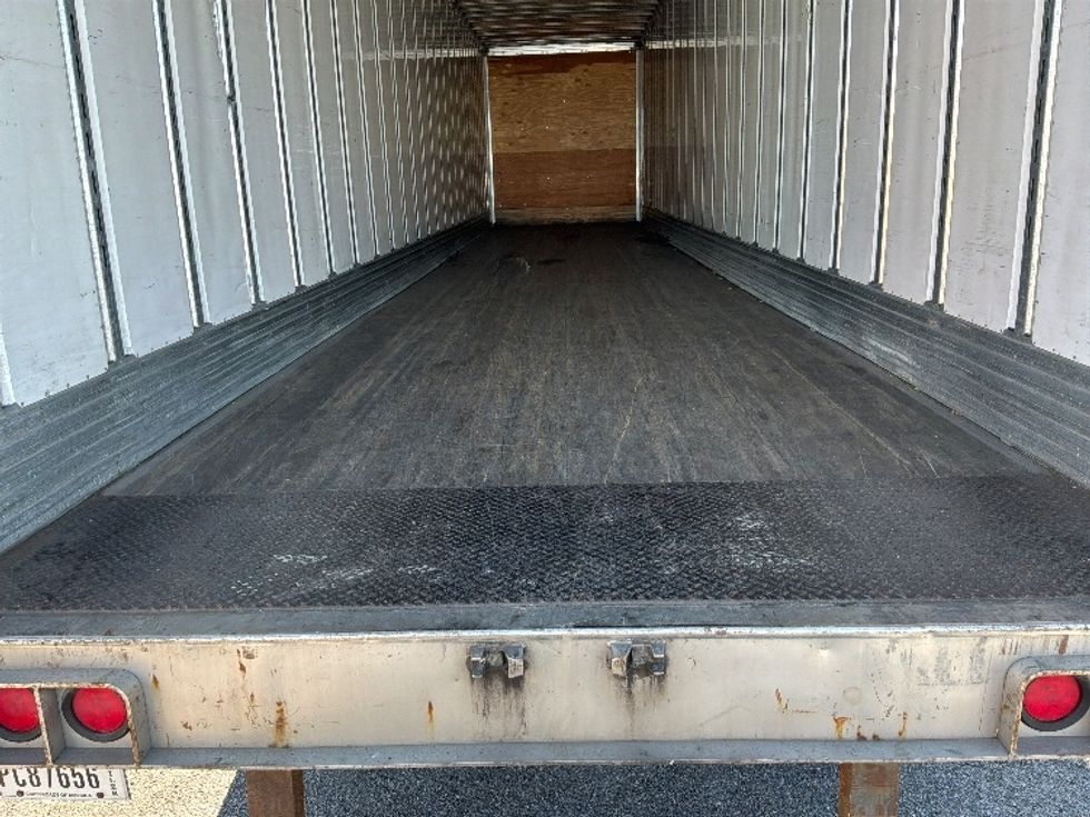Dry Van Trailer-Semi Trailers-Utility-2013-Trailer-Hagerstown-MD-222,326\n\t\tmiles-$ 13,000 - Image 8