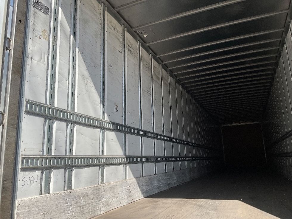 Dry Van Trailer-Semi Trailers-Utility-2013-Trailer-Jackson-MI-248,303\n\t\tmiles-$ 15,500 - Image 8