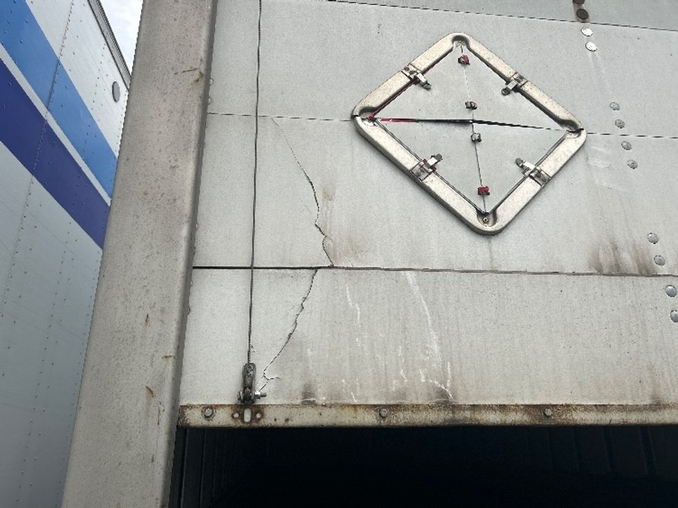 Dry Van Trailer-Semi Trailers-Utility-2013-Trailer-Knoxville-TN-224,705\n\t\tmiles-$ 14,750 - Image 14